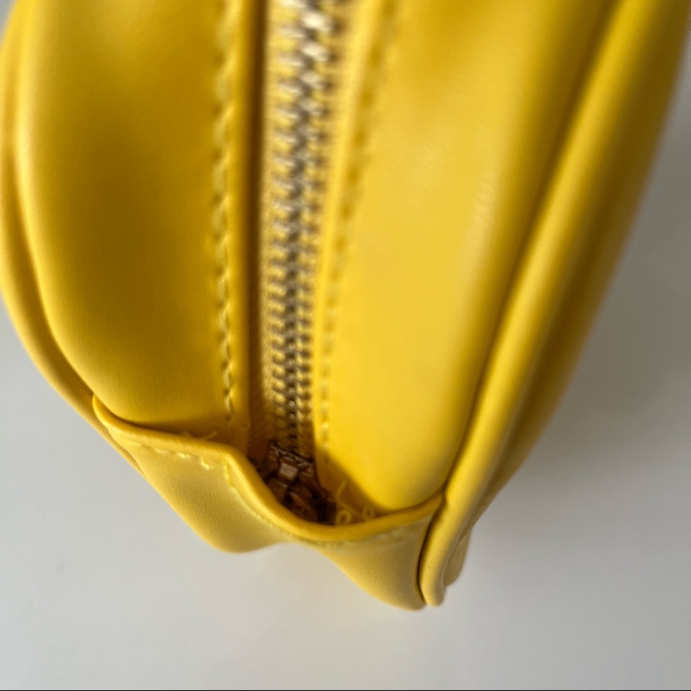 Pineapple Purse - Picture 4 of 5